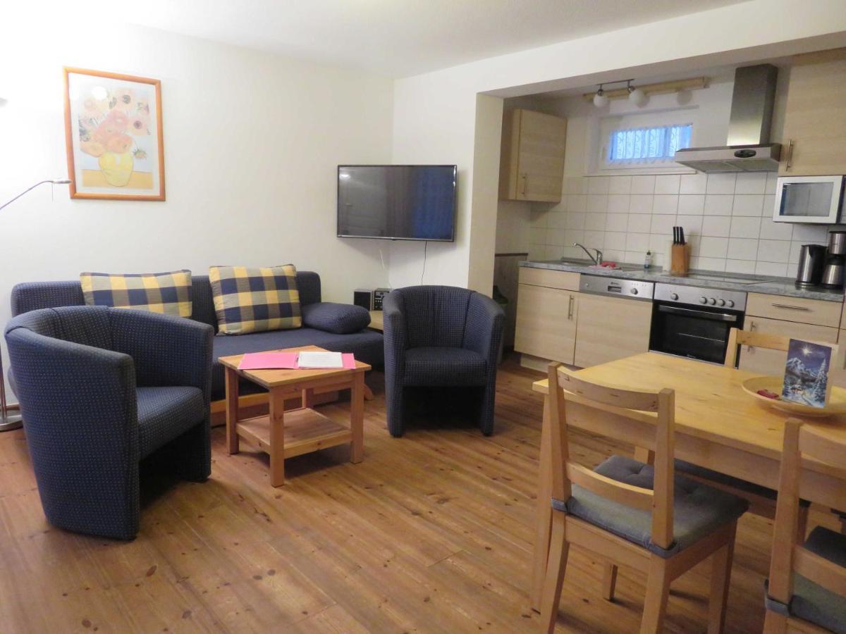 Pension Waldrose Sellin  Room photo